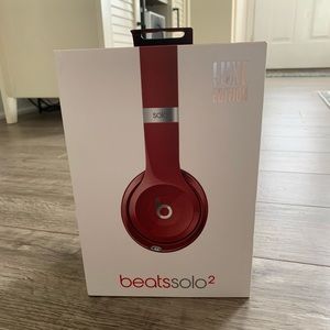 Beats Solo 2 Luxe Edition